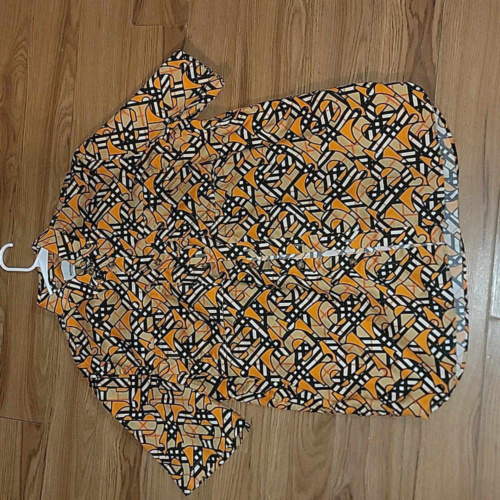 Mens M burberry monogram button up t shirt